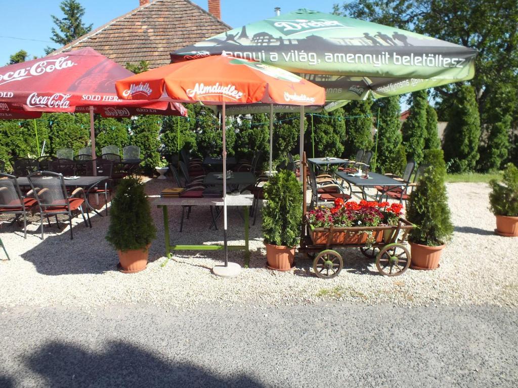 Feherlo Vendeghaz & Restaurant Бюк Экстерьер фото